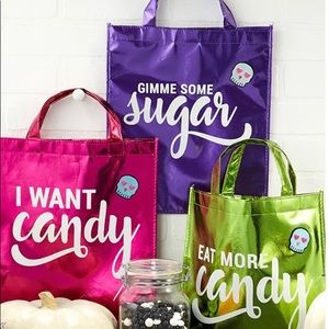 Set of 3 Metallic Glow-in-the-Dark Treat Bag NWT set of 3